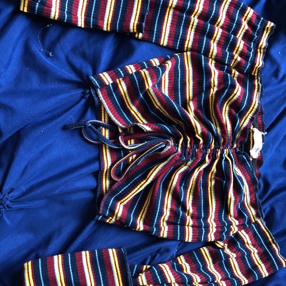 🌸Rave crop top🌸SOLD - Picture 3 of 3